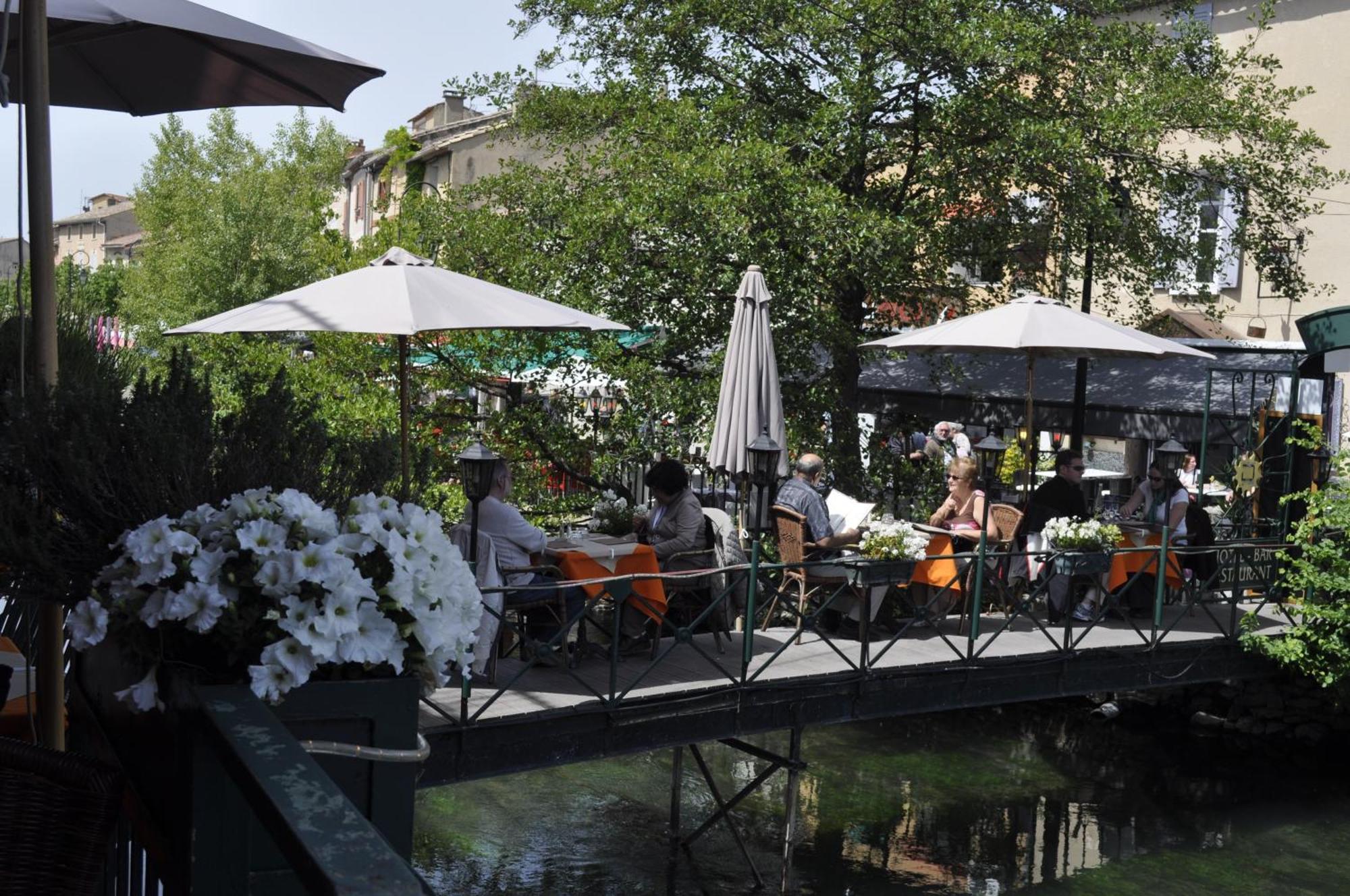 Les Terrasses De David Et Louisa LʼIsle-sur-la-Sorgue Exterior foto