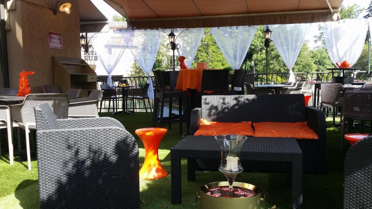 Les Terrasses De David Et Louisa LʼIsle-sur-la-Sorgue Exterior foto